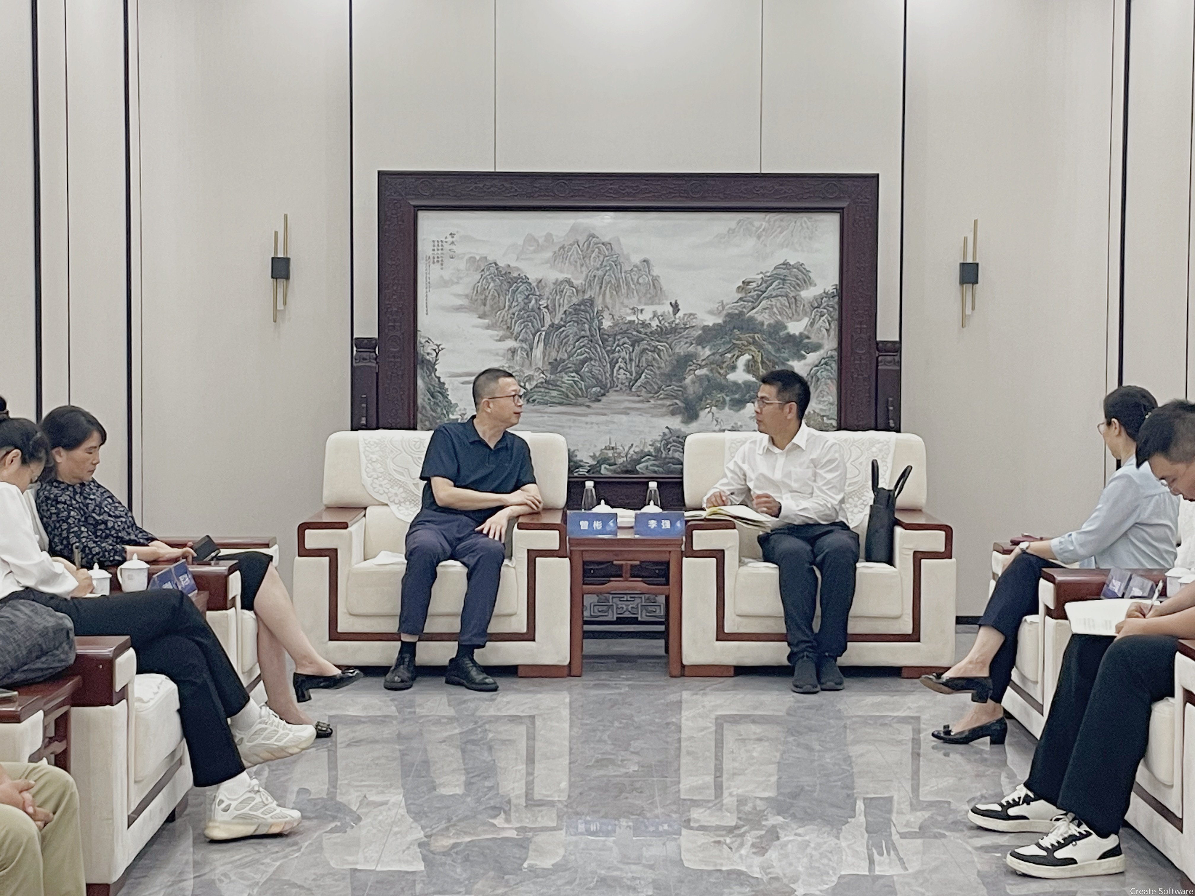 微信图片_20251016162106_738_211.jpg 微信图片_20251016162106_738_211.jpg